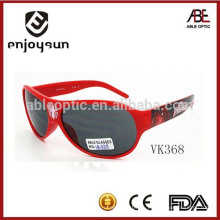 Rote Farbe Kinder Kunststoff Sonnenbrille italienische Marke Sonnenbrille